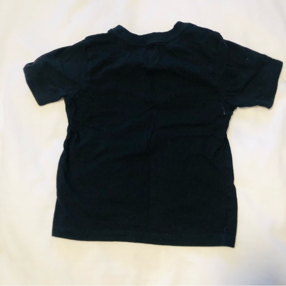 👀4/$25 Size 24 month 2 T Camo onesie and Black Mess Maker Tshirt - Picture 3 of 8